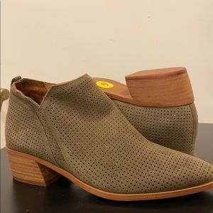 Franco Sarto - suede ankle boots